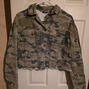 Camo Cropped Jacket